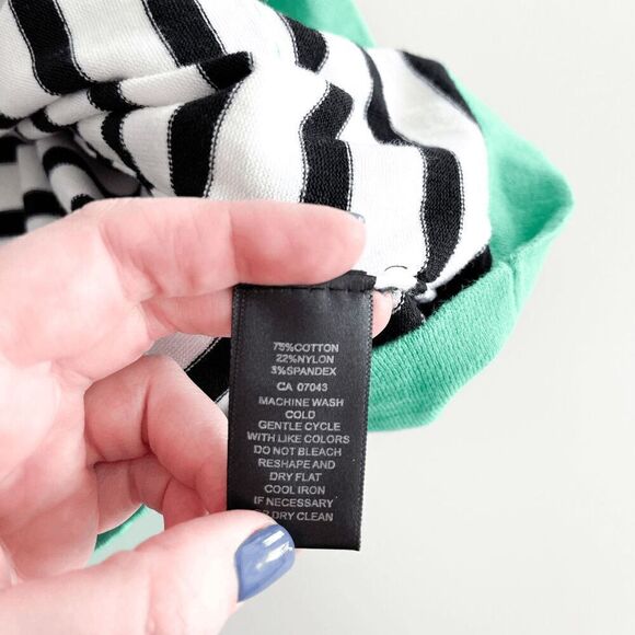 Cable & Gauge Women's Knitted Striped Button Cardigan White Black Size XL - Picture 4 of 7